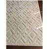 Image 1 : Large White Rug; 79 x 118 -- Rug Only