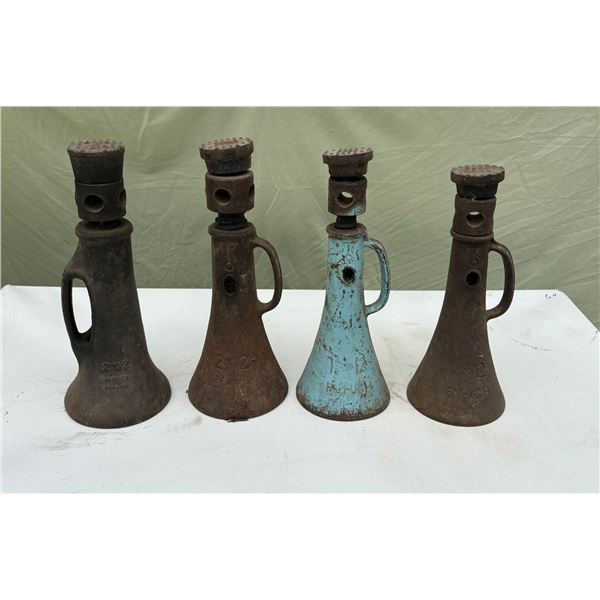 BOTTLE JACKS, LOT OF 4