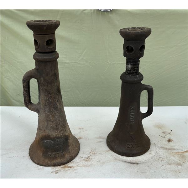 BOTTLE JACKS, LOT OF 2