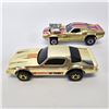 Image 2 : Hot Wheels Gold Rodger Dodger and Z-28