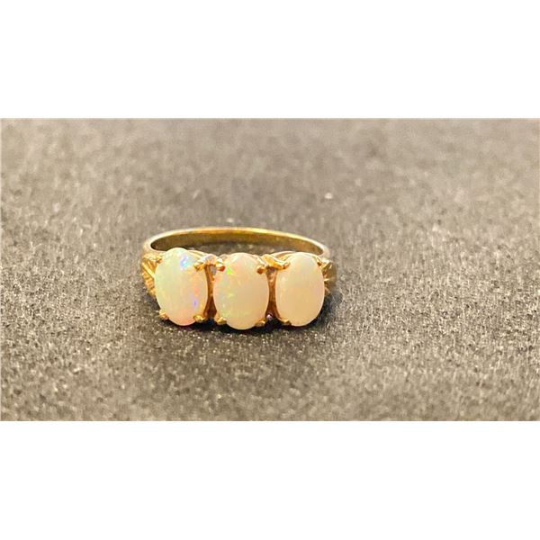 14K LADIES RING SET WITH OPALS (2.4G)