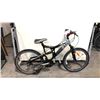Image 2 : GREY/BLACK INFINITY EXCEED FULL SUSPENSION 21-SPEED MOUNTAIN BIKE