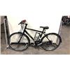 Image 1 : BLACK TREK FX SEVEN.ONE 21-SPEED ROAD BIKE