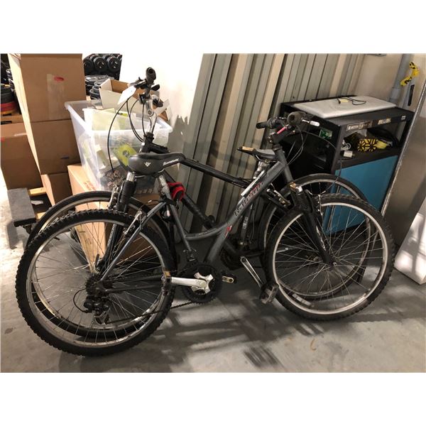 GREY FRONT SUSPENSION MOUNTAIN BIKES INCL. SCHWINN HYDRA AND RALEIGH MATTERHORN