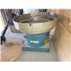 Image 1 : FMC Vibratory Small Parts Feeder 115V Deep Bowl