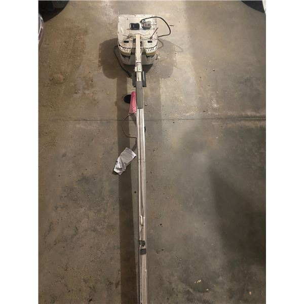 Genie Garage Door Opener - Good Working Condition 1/2 hp - Comes with Two Remotes