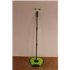 Image 1 : Rotating Broom