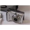 Image 2 : Canon Power Shot A560 Camera in Case