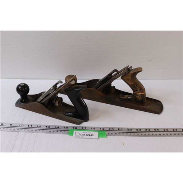 (2) Antique Wood Planes (Some Wear)