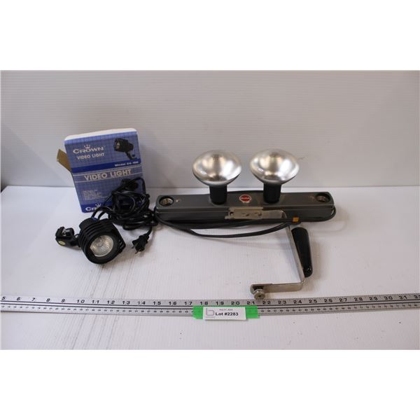 (2) Kodak Picture Taking Spotlights - Work