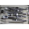 Image 5 : Swissalu Silverware Set and Jewelry Box