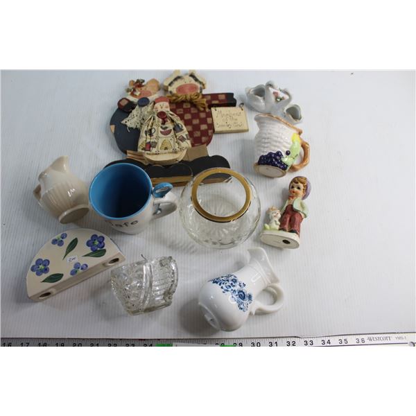 (2) Creamers, Napkin Holder and Assorted Items