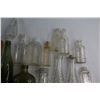 Image 4 : (21) Assorted Glass Bottles