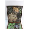 Image 3 : (2) Wildlife Framed Prints 21'' x 17'' and Kittens Poster