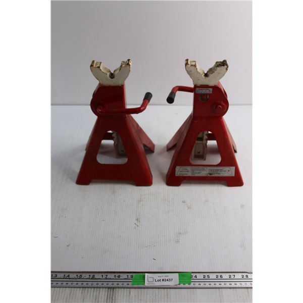 (2) 3 Ton Jack Stands