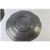 Image 5 : (2) Pewter Plates