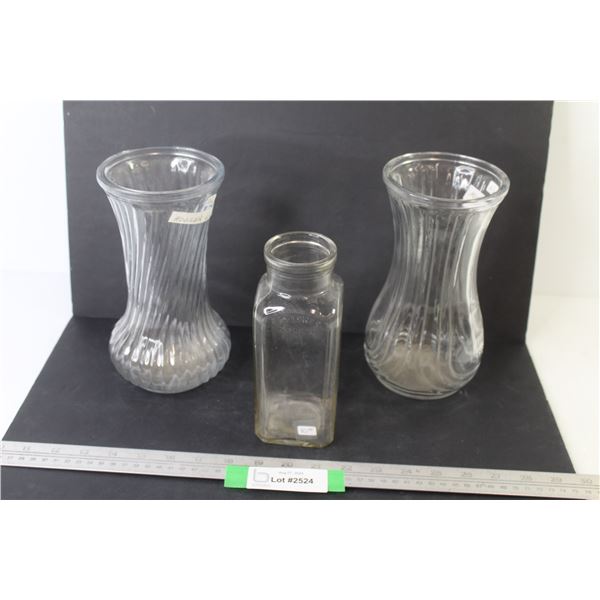 (2) Glass Vases - Glass Jar