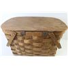 Image 8 : Vintage Woven Wood Picnic Basket - Plastic Plates - Plastic & Metal Cutlery - Plastic Cups