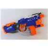 Image 4 : Nerf Elite Gun (no foam darts) - (2) Firefly Water Guns