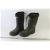 Image 1 : Baffin Lined Rubber Boots (no size - fits like size 8)
