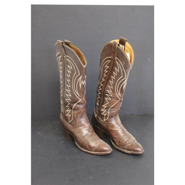 Nocona Brans Cowboy Boots-Size 6