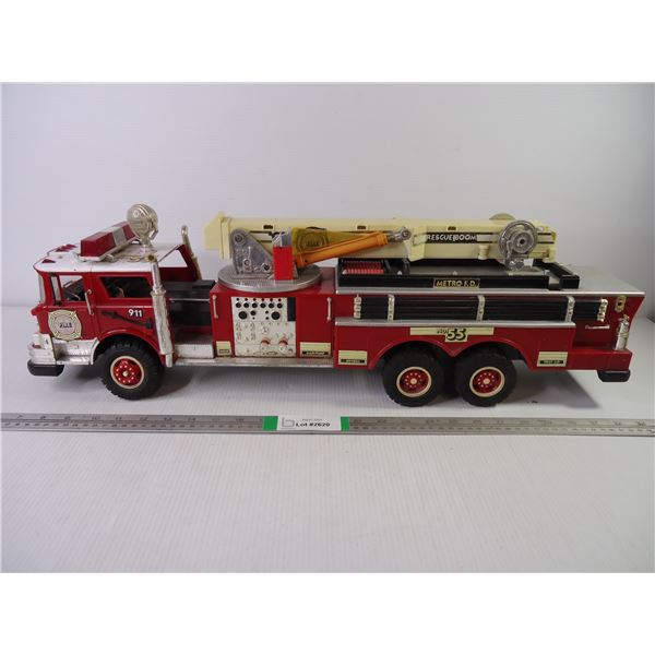 New Bright Fire Engine Truck 1988 Metro Fire Department-26" long -needs front wheel