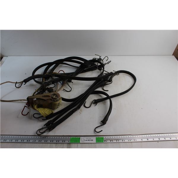 Ratchet Strap and (10) Bungee Cords