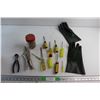 Image 1 : Rubber Gloves, (9) Screwdrivers and Assorted Items