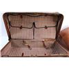 Image 3 : Langmuir Luggage Leather Bag 24'' x 16'' and Leather Case with Assorted Bed Sheets