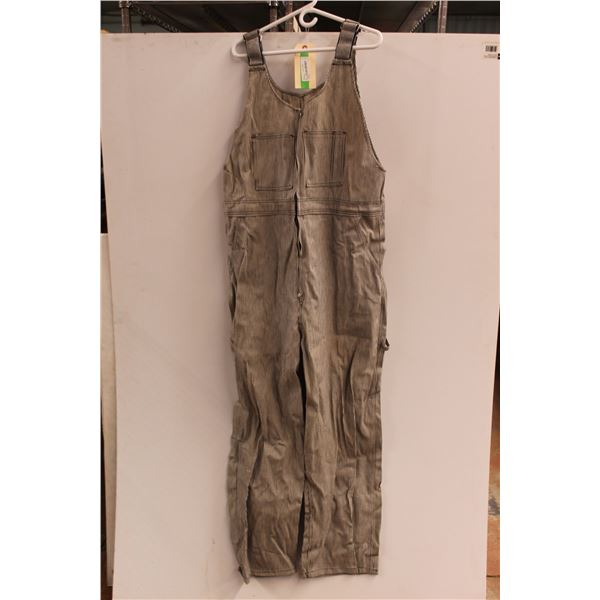 * Overalls - Size 46