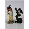 Image 2 : 4) Figurines, (2) Small Christmas Holiday Snowglobes