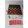 Image 6 : The Grain Game, (4) Set Of 5 Closet Hangers, Magnetic Compendium of 5 Games, Porcelain House, Checke