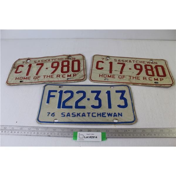 (3) Red & Blue Saskatchewan License Plates 1973-76