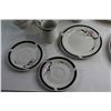 Image 4 : Ashley 45 pc Fine China Dinnerware Set