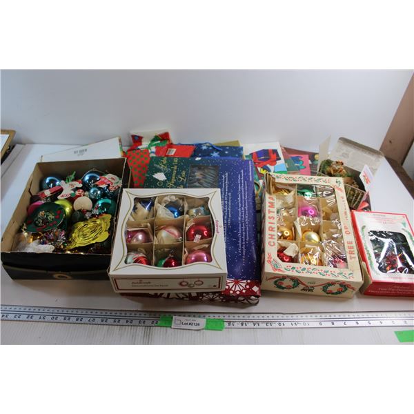 *(9) Vintage Christmas Ornaments, (10+) Assorted Bags and Tote