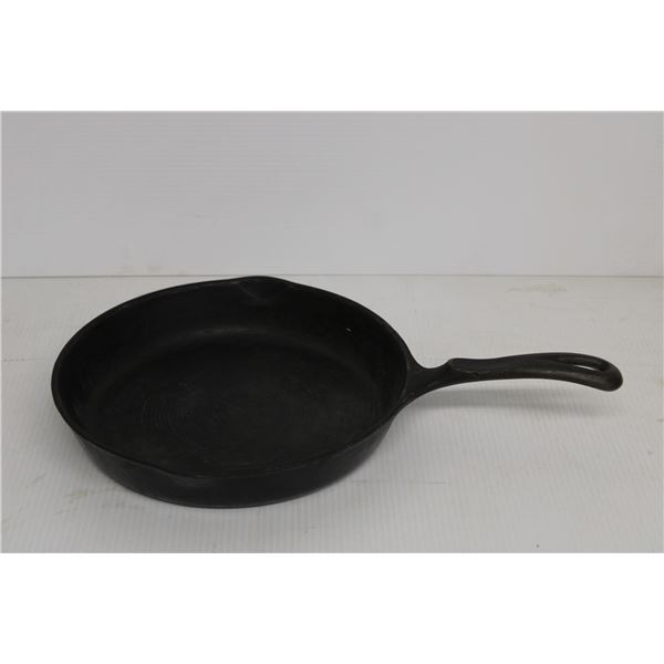 Wagner's 1891 Cast Iron Cookware 10 1/2" Skillet