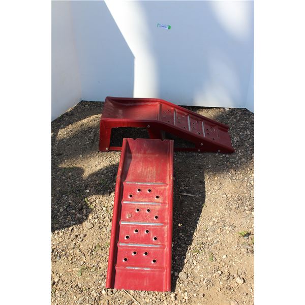 ** (2) Vehicle Ramps