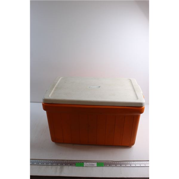 Coleman Cooler Box 21'' x 13''