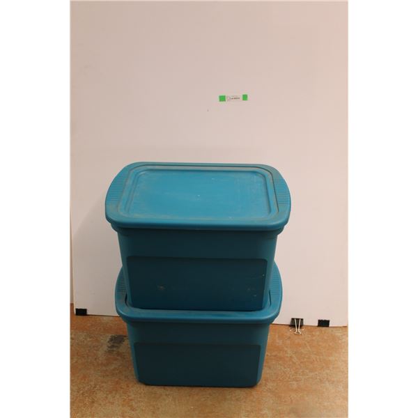 *(2) Sterilite Plastic Totes