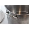 Image 3 : Stock Pot with Lid 13'' x 10''
