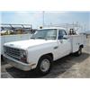 Image 1 : DODGE RAM 350 CUSTOM UTILITY TRUCK, s/n 1B6KE2655NS644957: