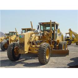 CATERPILLAR 140H MOTOR GRADER, s/n 2ZK03669: