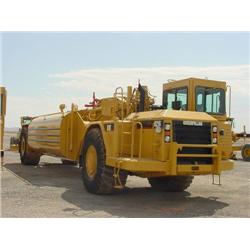 CATERPILLAR 621G 8000 GALLON WATER WAGON, s/n ALP00131: