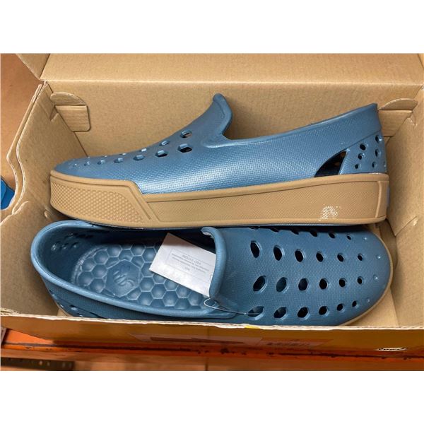 Joybees Kids Jordan Blue Shoes Size 4