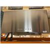 Image 2 : Professional Stainless Steel Thermador Multifunction Range Hood (PHOTO MAY NOT MATCH PRODUCT EXACTLY