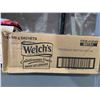 Image 2 : CASE LOT- Welch's Real Fruit Berries 'n Cherries Fruit Snacks 12 x 140g