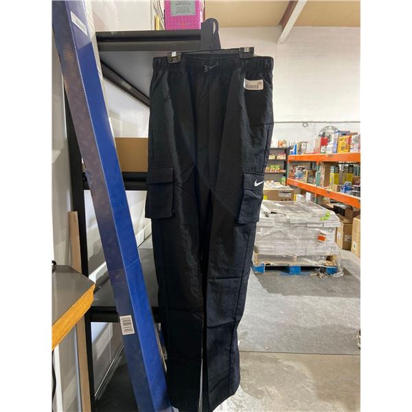 NIke Track Pant  Standard Fit High Rise Size Small