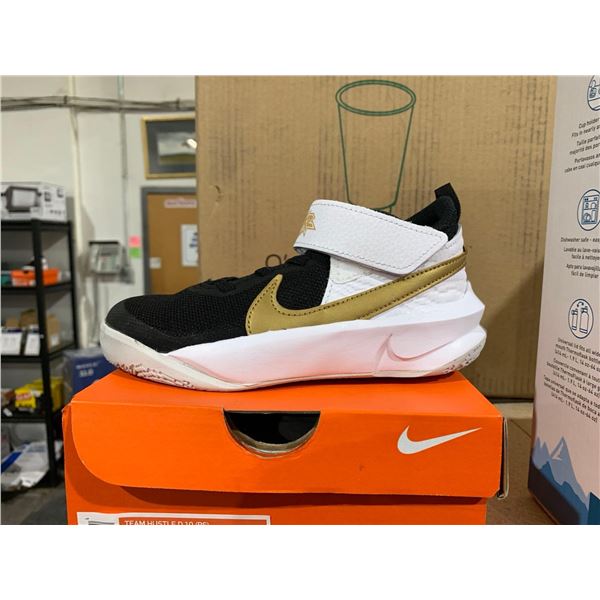 Nike Team Hustle D10 (PS) Youth Size 12c