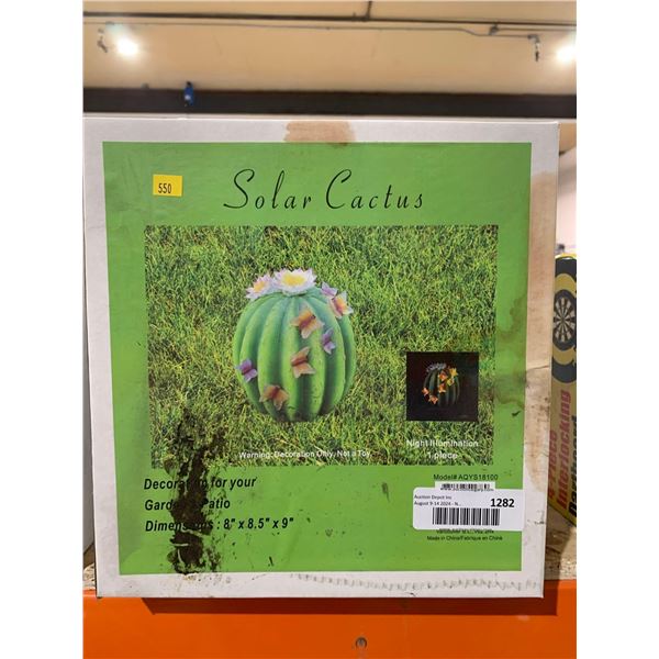 Solar Cactus Decoration for Outdoors
