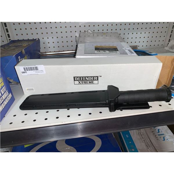 Defender Xtreme Knife With Sheath